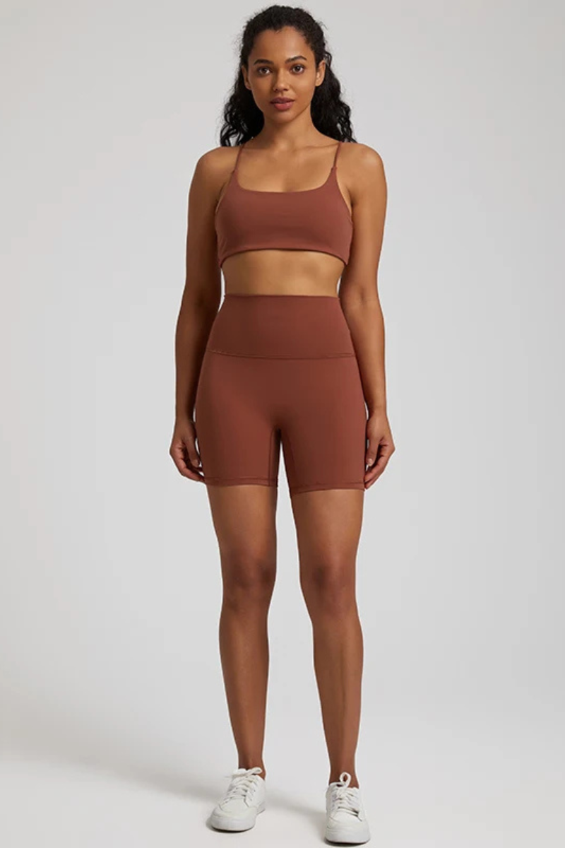 Ensemble Yoga Short Sensuel